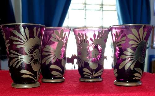 1890 VICTORIAN AMETHYST GLASS LEAD HAND PAINTED WATER PITCHER,4 GLASES,CONDIMENT BOWL.
