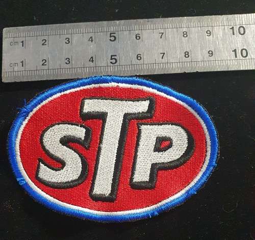 STP EMBROIDERED LOGO . EXCEPTIONAL QUALITY . IDEAL FOR JACKETS.