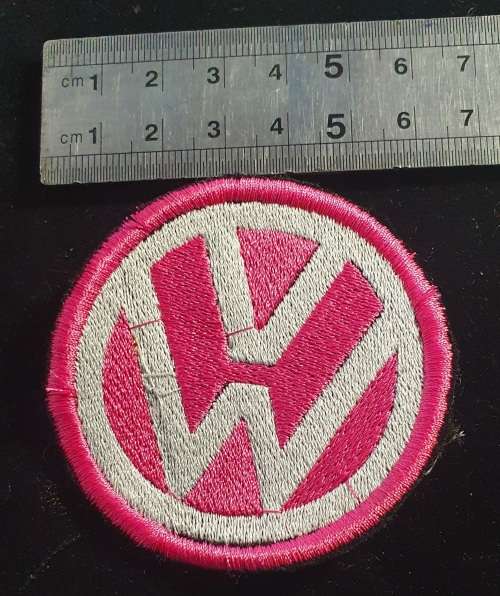 VW LADY EMBROIDERED LOGO . EXCEPTIONAL QUALITY . IDEAL FOR JACKETS.