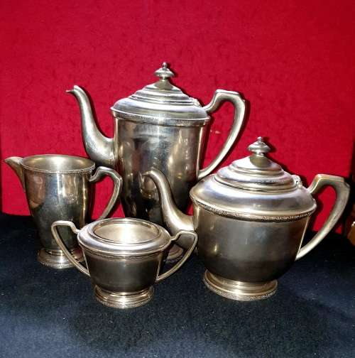 1930s PRESIDENT HEAVY SILVER PLATED TEA & COFFEE SET. STUNNING DETAIL. 4 PIECE .