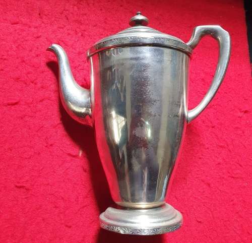 1930s PRESIDENT HEAVY SILVER PLATED TEA & COFFEE SET. STUNNING DETAIL. 4 PIECE .