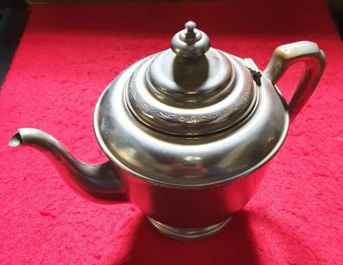 1930s PRESIDENT HEAVY SILVER PLATED TEA & COFFEE SET. STUNNING DETAIL. 4 PIECE .