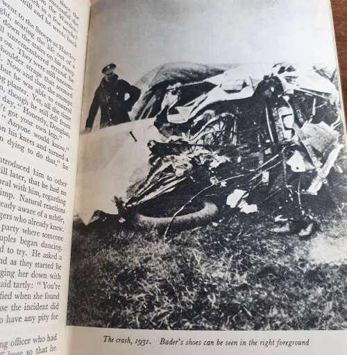 REACH FOR THE SKY. STORY OF DOUGLAS BADER.FIRST EDD 1954. P.BRICKHILL.