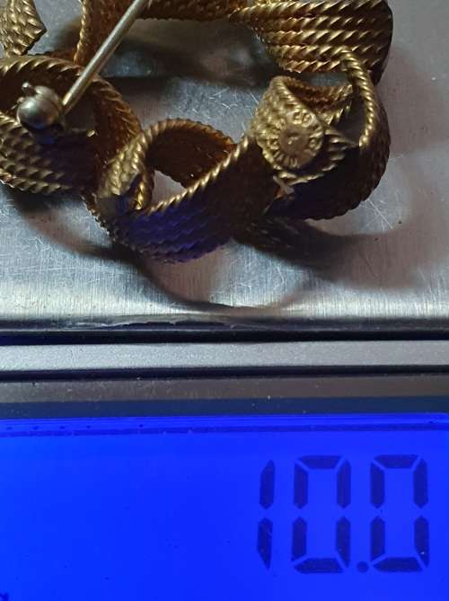 VINTAGE 12CT GOLD FILLED WINARD BROOCH. STUNNING DETAIL !!