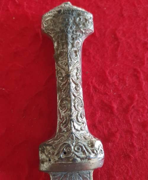 VINTAGE HEAVY CASTED GOTHIC GREEK ROMAN SERMONIAL DAGGER WITH METAL SHEATH. 30CM LONG