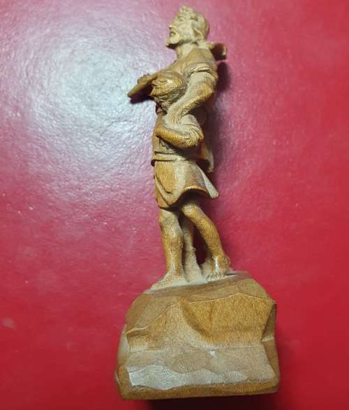 ORIGINAL VINTAGE HAND CARVED WILLIAM TELL AND SON BY ANRI