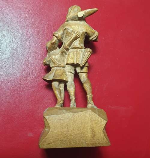 ORIGINAL VINTAGE HAND CARVED WILLIAM TELL AND SON BY ANRI