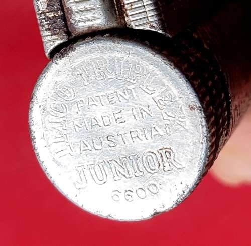 ANTIQUE IMCO TRIPLEX  JUNIOR  PETROL LIGHTER  AUSTRIA 6600