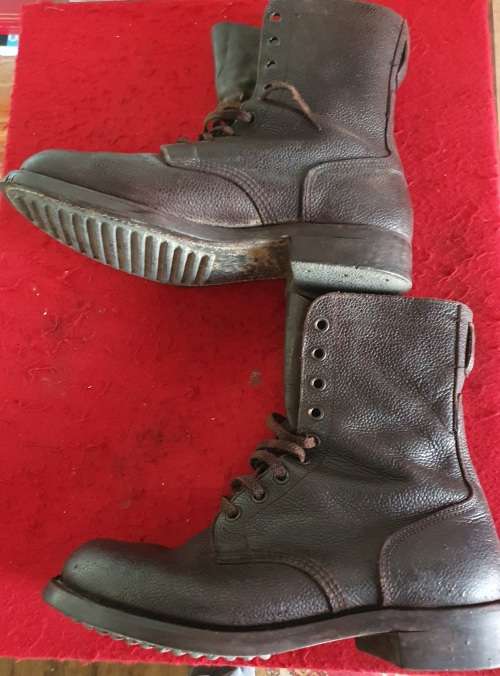 1986 SIZE 9 BOOTS. VERY GOOD CONDITION.WAYTREAD
