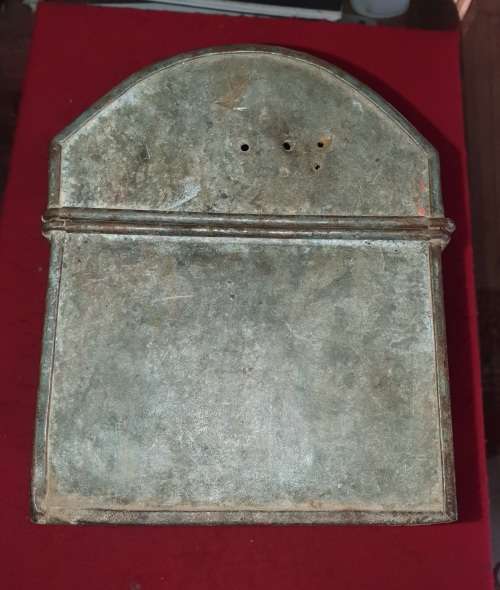 ANTIQUE BIG METAL KOS TROMMEL. ROUNDED LID.
