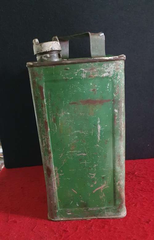 ANTIQUE EMBOSSED WAKEFIELD CASTROL MOTOR OIL 2 GALLON CAN.