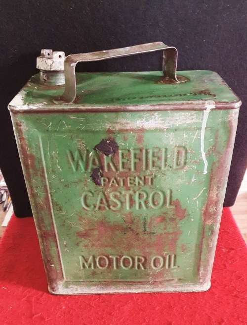 ANTIQUE EMBOSSED WAKEFIELD CASTROL MOTOR OIL 2 GALLON CAN.