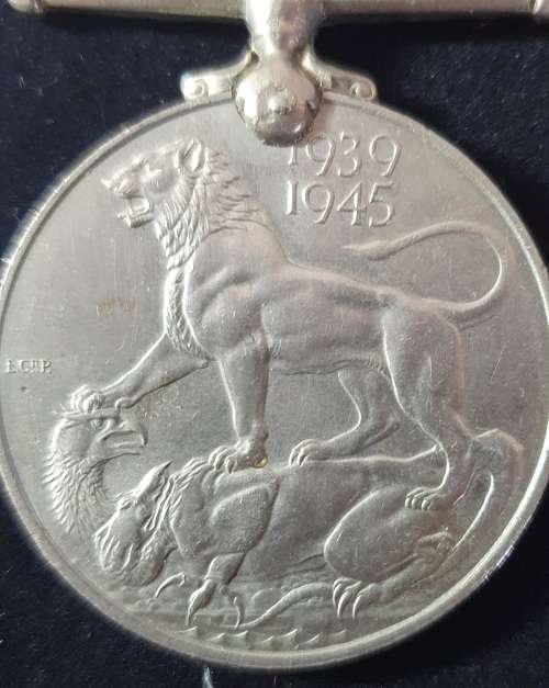 WW11 MEDAL GROUP. NAMED AND NUMBERED. INCL SILVER AFRIKADIENS MEDAL.