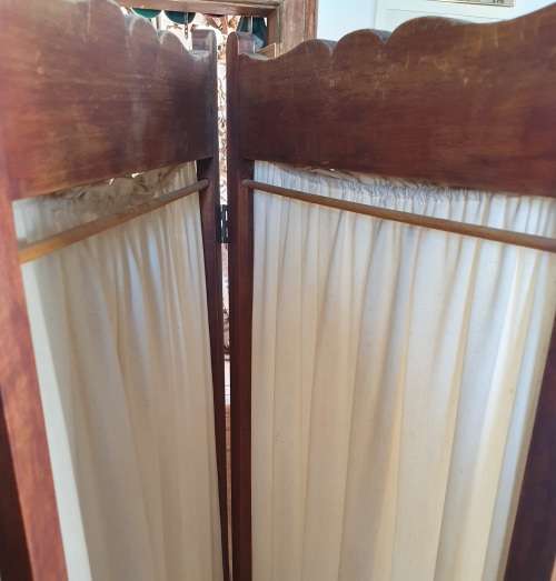 ANTIQUE HUGE 4 PANEL LADIES DRESSING DIVIDER. 1.65M HIGH 2.15M LONG !! 1890s .ULTRA SCARCE FIND !!