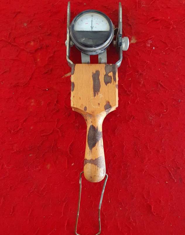 ANTIQUE AMP METER