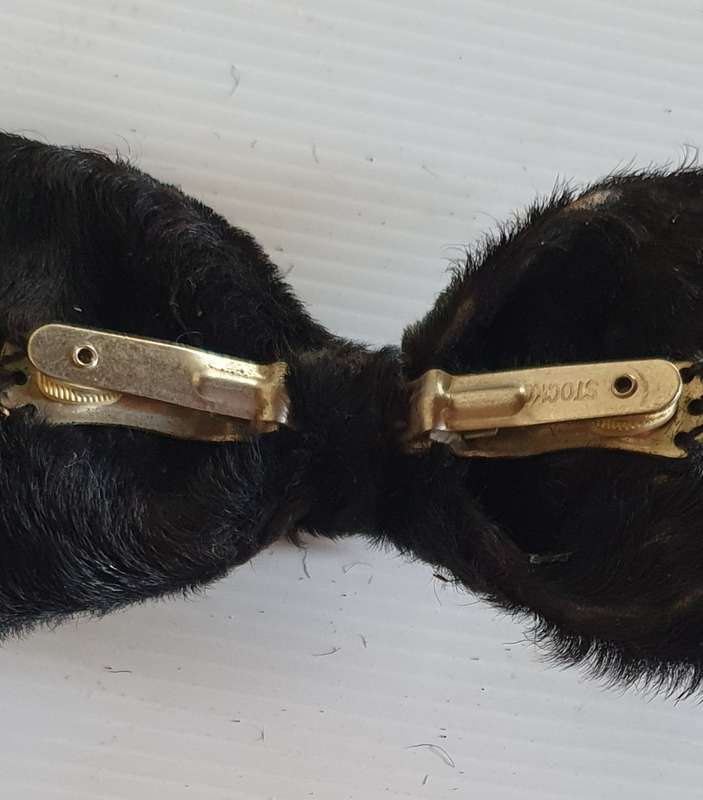 RETRO KARAKUL PELTS BOW TIE ! STUNNING FIND !!