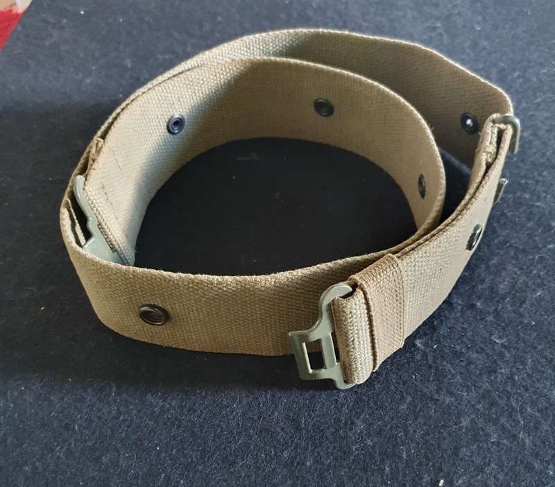 SADF WEBBING BELT. VERY GOOD CONDITION.