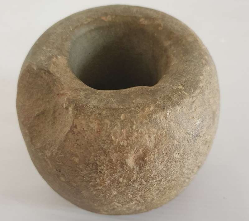 PREHISTORIC BUSHMEN HUGE DIGGING STONE FROM PRIVATE COLLECTION. LAST ONE !!