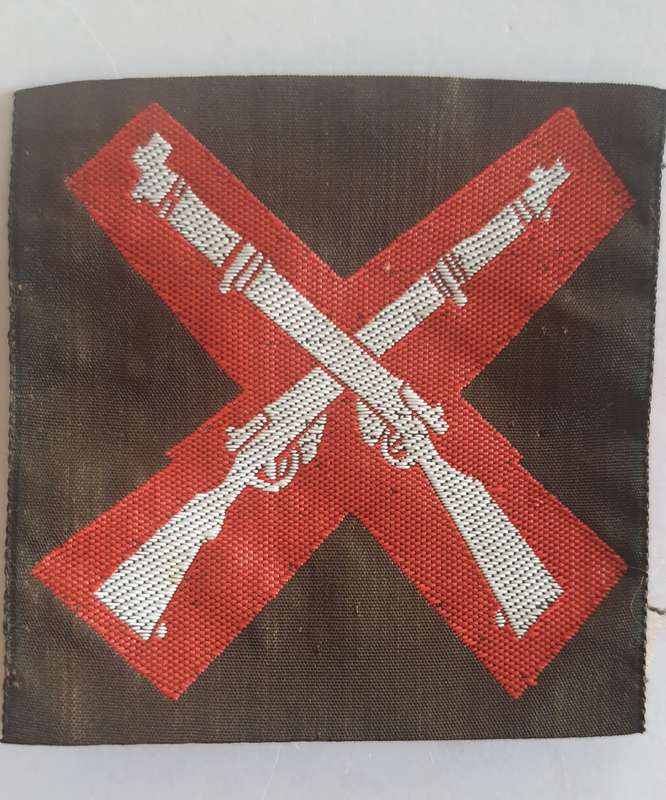 1970s ORIGINAL MARKSMEN SCHOOL CADETS EMBROIDERED UNFIFORM BADGE . SCARCE !!