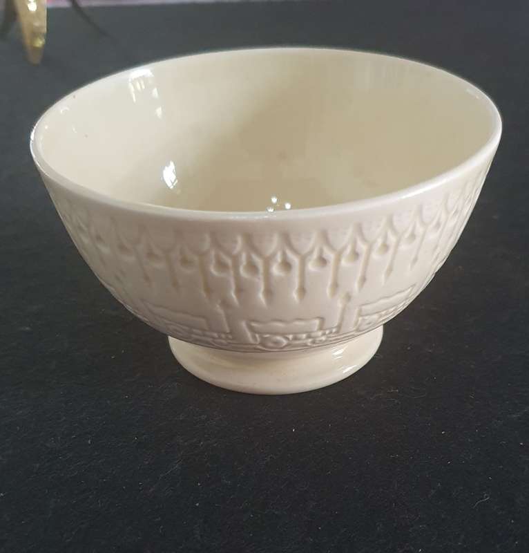 1949 VOORTREKKER MONUMENT INAUGURATION BOWL.CROWN DEVON