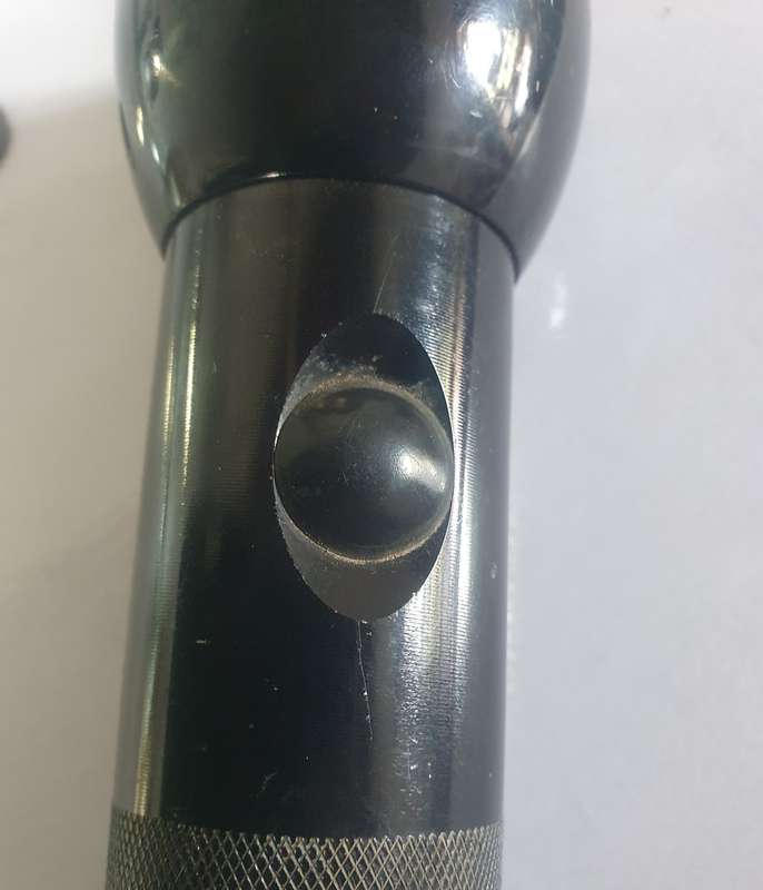 3 CELL MAG-LITE FOR RESTORATION JOB. 32CM LONG.