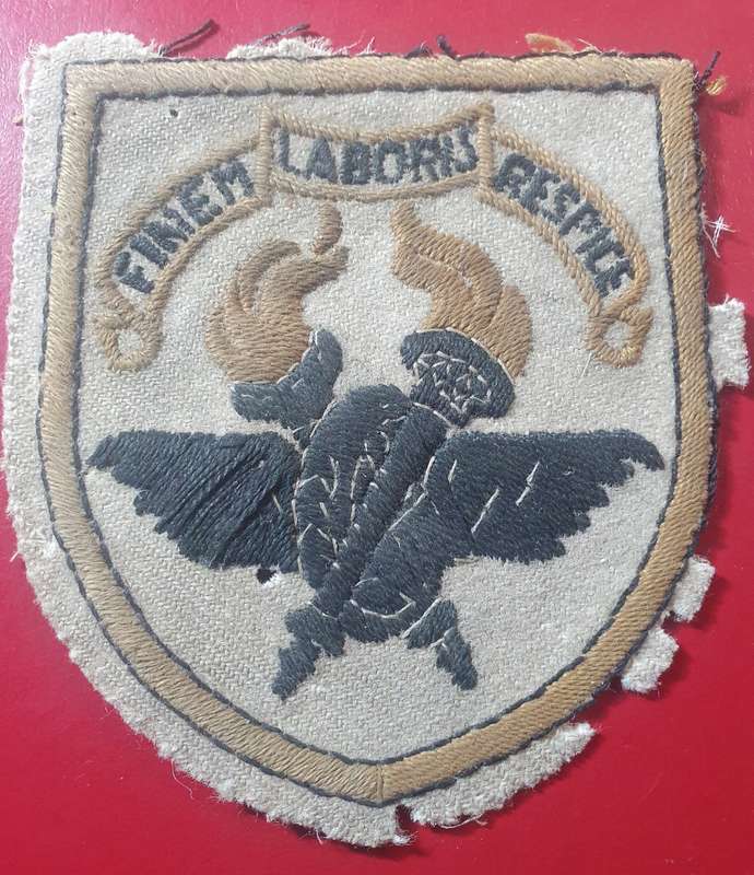 1910s PRETORIA TECHNICAL HIGH SCHOOL BLAZER BADGE. ` finem laboris respice `