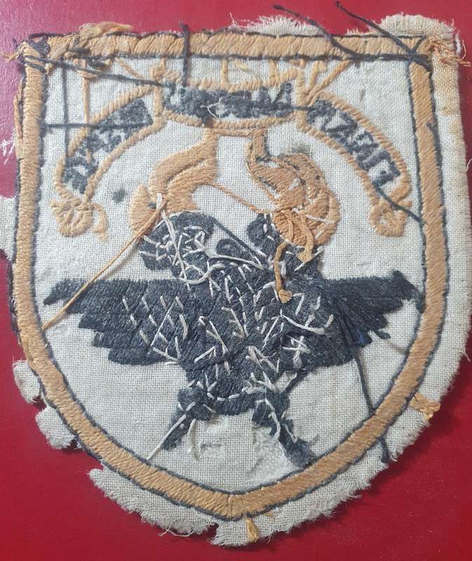 1910s PRETORIA TECHNICAL HIGH SCHOOL BLAZER BADGE. ` finem laboris respice `
