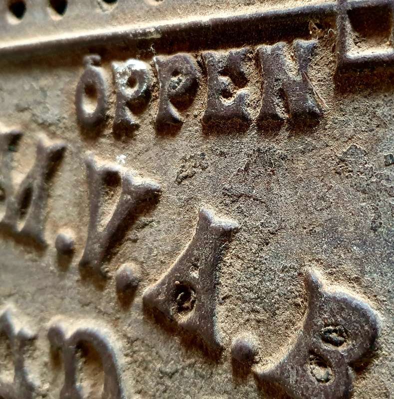 1870s HUGE BOLINDERS COAL STOVE DOOR. SOLID CAST IRON. SCARCE FIND !!