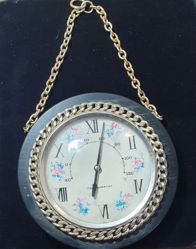 VINTAGE LARGE  THERMOMETER.