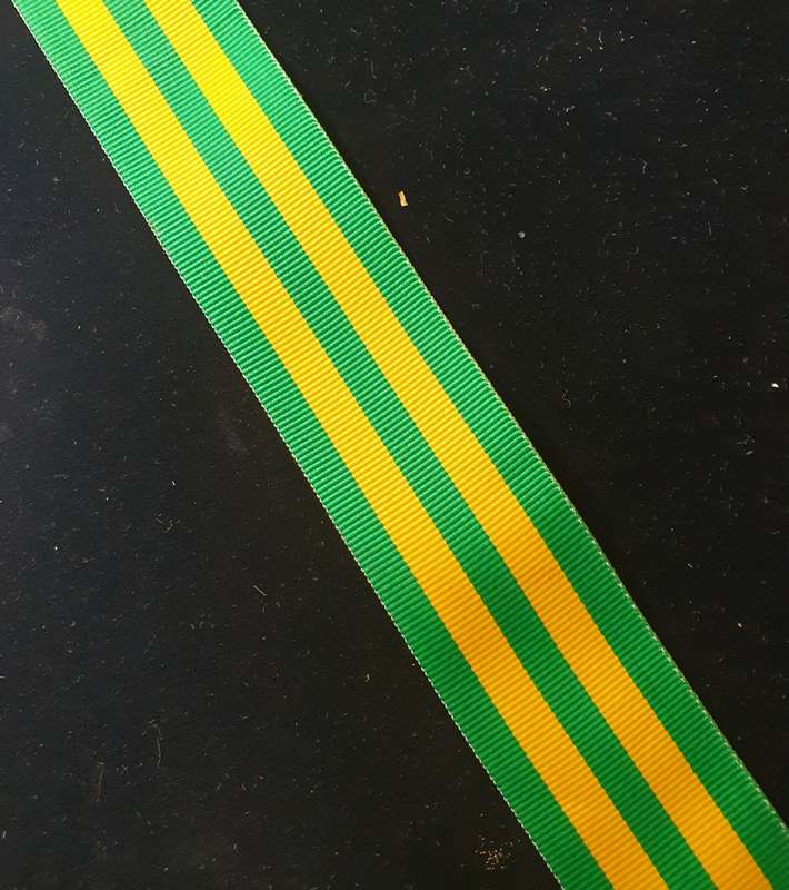 10 X GOOD SERVICE FULL SIZE MEDAL SECOND TYPE GOLD RIBBONS. EACH MINIMUM 20CM LONG.BID PER RIBBON