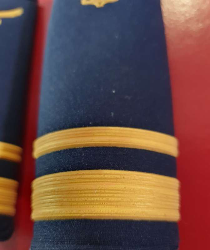 2 X SAAF MAJOR SLIP ONS.