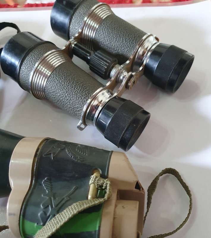 6 X BINOCULARS INCL. RANGER, TASCO,VANGUARD, ETC FOR REST0RATION JOB OR PARTS. ONE BID FOR ALL.