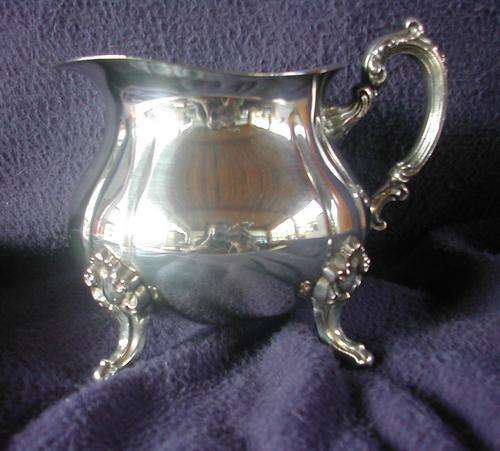 VICTORIAN STYLE MILK JUG.SILVER.epns.