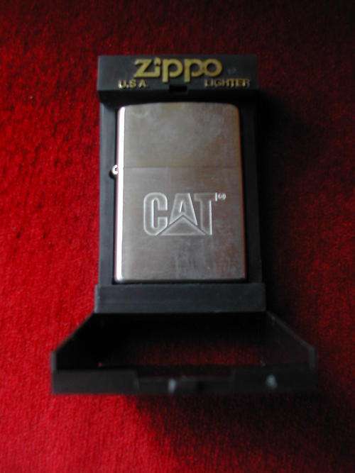 ZIPPO LIGHTER, CAT, NEW, NEVER BEEN USED.