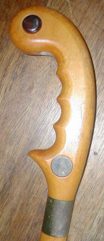 WALKING STICK WITH HIDDEN SWORD. ANTIQUE!!! YELLOW WOOD.