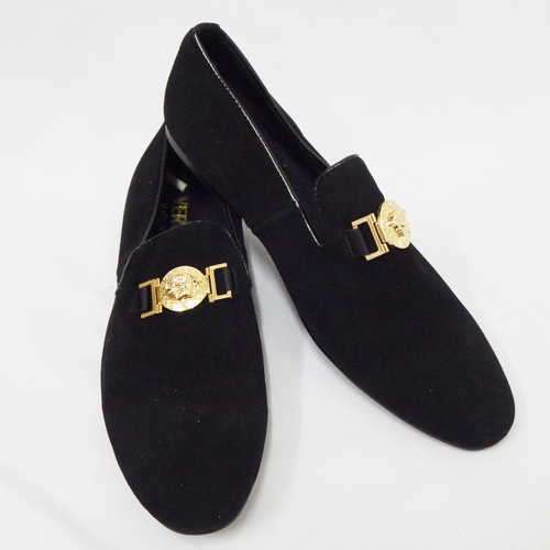 Pair of new Versace shoes - Size : 46  Not sure if it is authentic