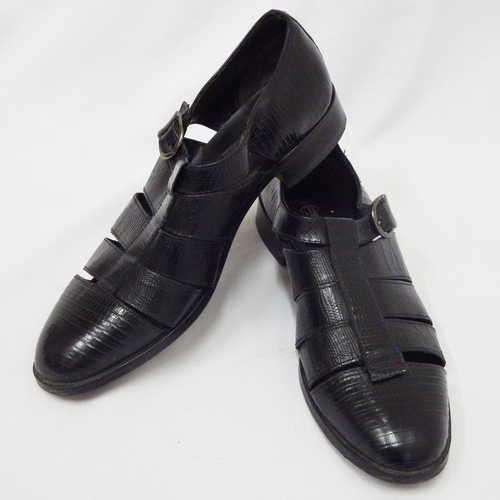 Ferradini mens shoes - Size : 42 - New price is R999 - Second hand