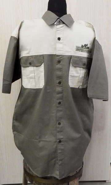 Barron Essential Collection Livestock Health & Production Group shirt - Size : L - In new condition