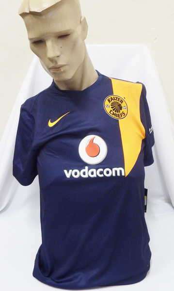 Men's Nike Kaizer Chiefs T-shirt - Size: Small - As new