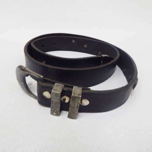Vintage leather belt with Jaguar emblem - Length: 101 cm