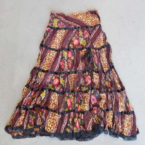 Rage very interesting lined skirt