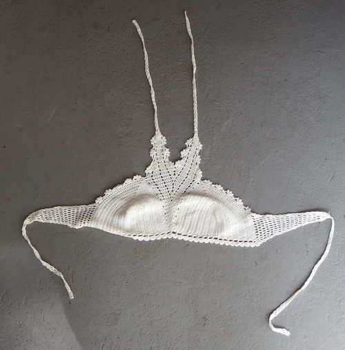 White crochet bikini top - S/M