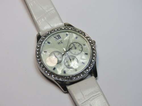 HC quartz watch - Working