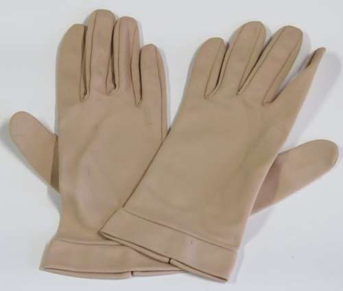 Vintage beige ladies gloves