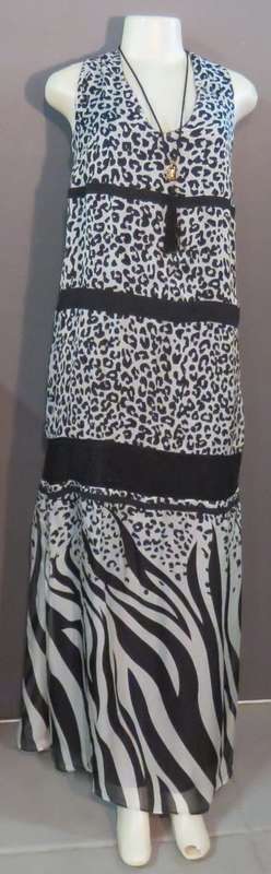 Brand new Dusud black printed dress size 10