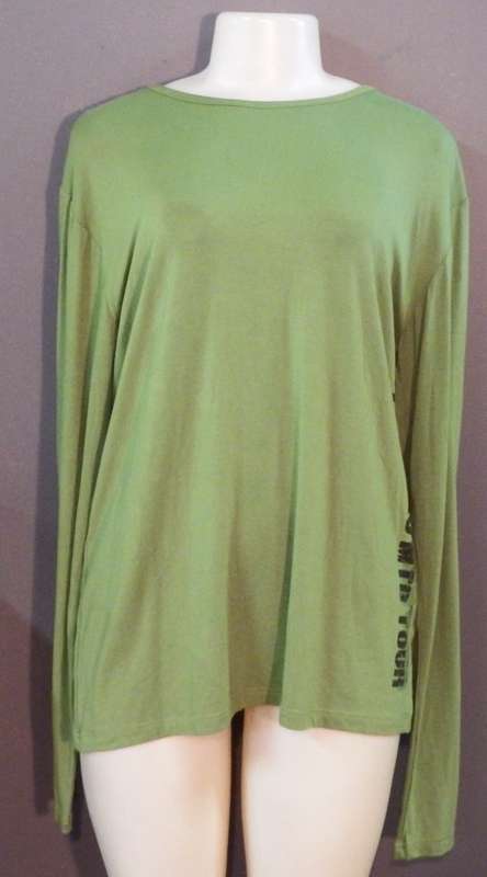 Brand new long sleeve shirt size L - Viscose/Lycra
