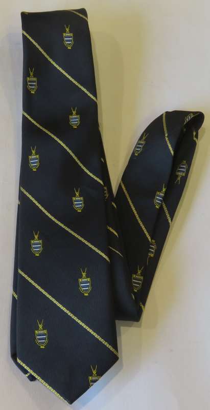 Vintage tie with unknown logo - Length 135 cm