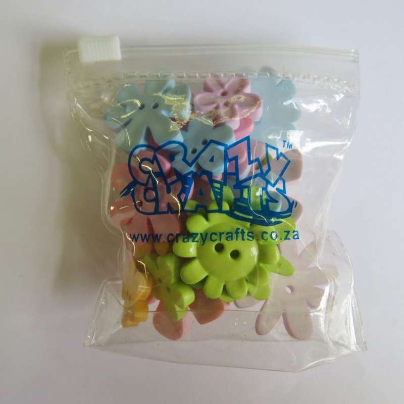 Lot of 21 pastel colour flower buttons