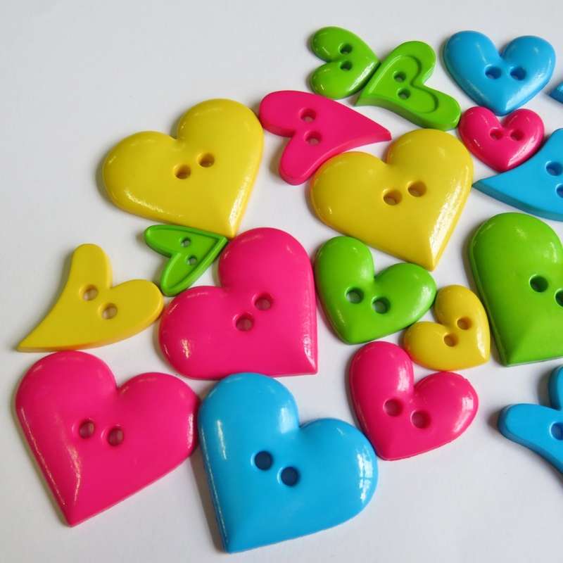 Lot of 21 different colour heart shape buttons