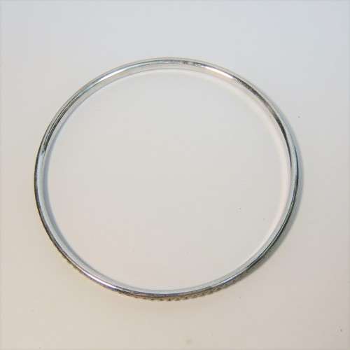 Honey bangle